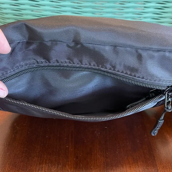 NWT The Foldie Crossbody Bag - Picture 11 of 13